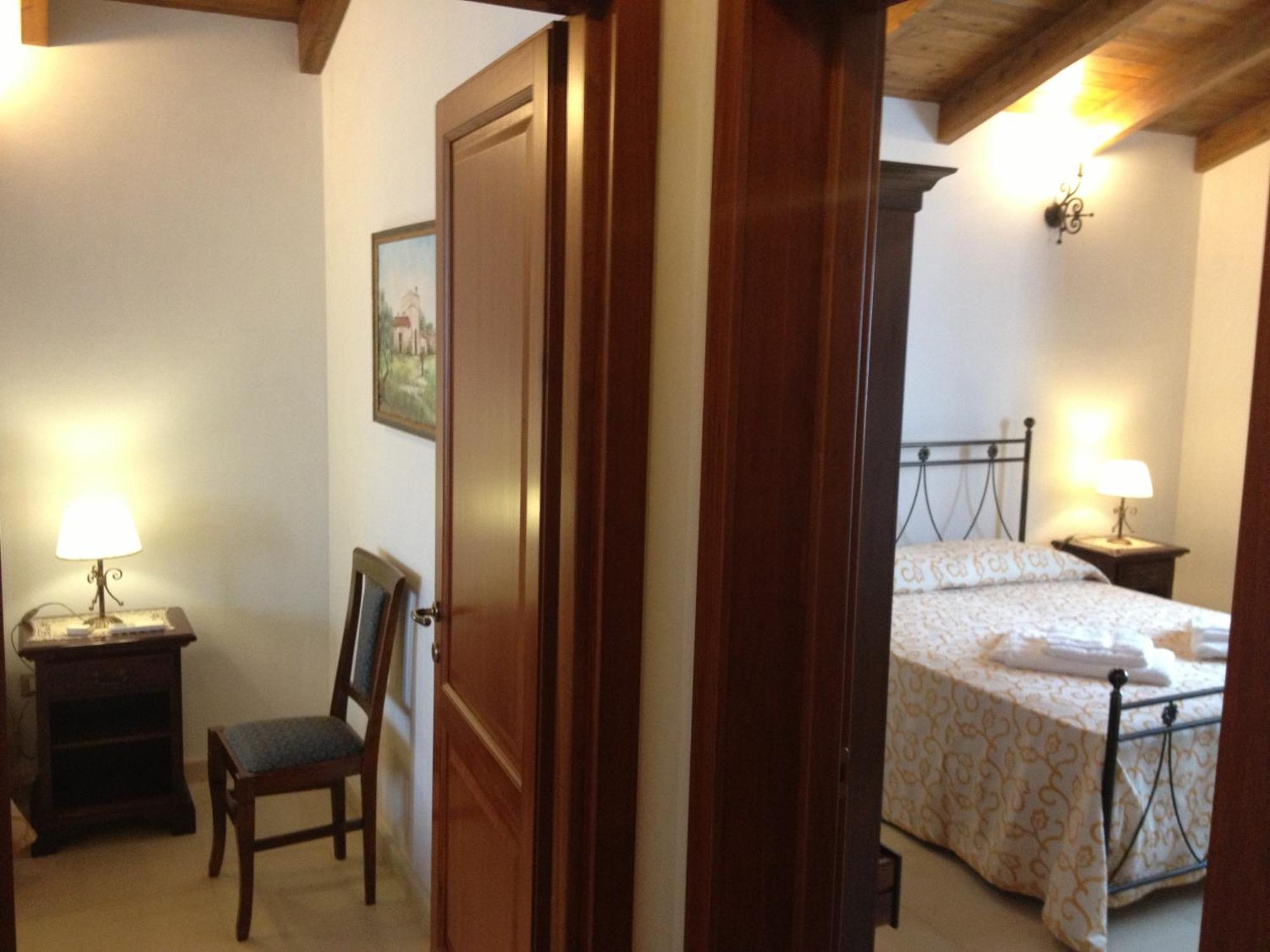 Agriturismo Masseria Quaremme Carpignano Salentino Kamer foto