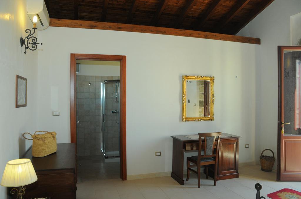 Agriturismo Masseria Quaremme Carpignano Salentino Kamer foto