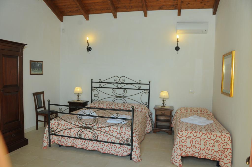 Agriturismo Masseria Quaremme Carpignano Salentino Kamer foto